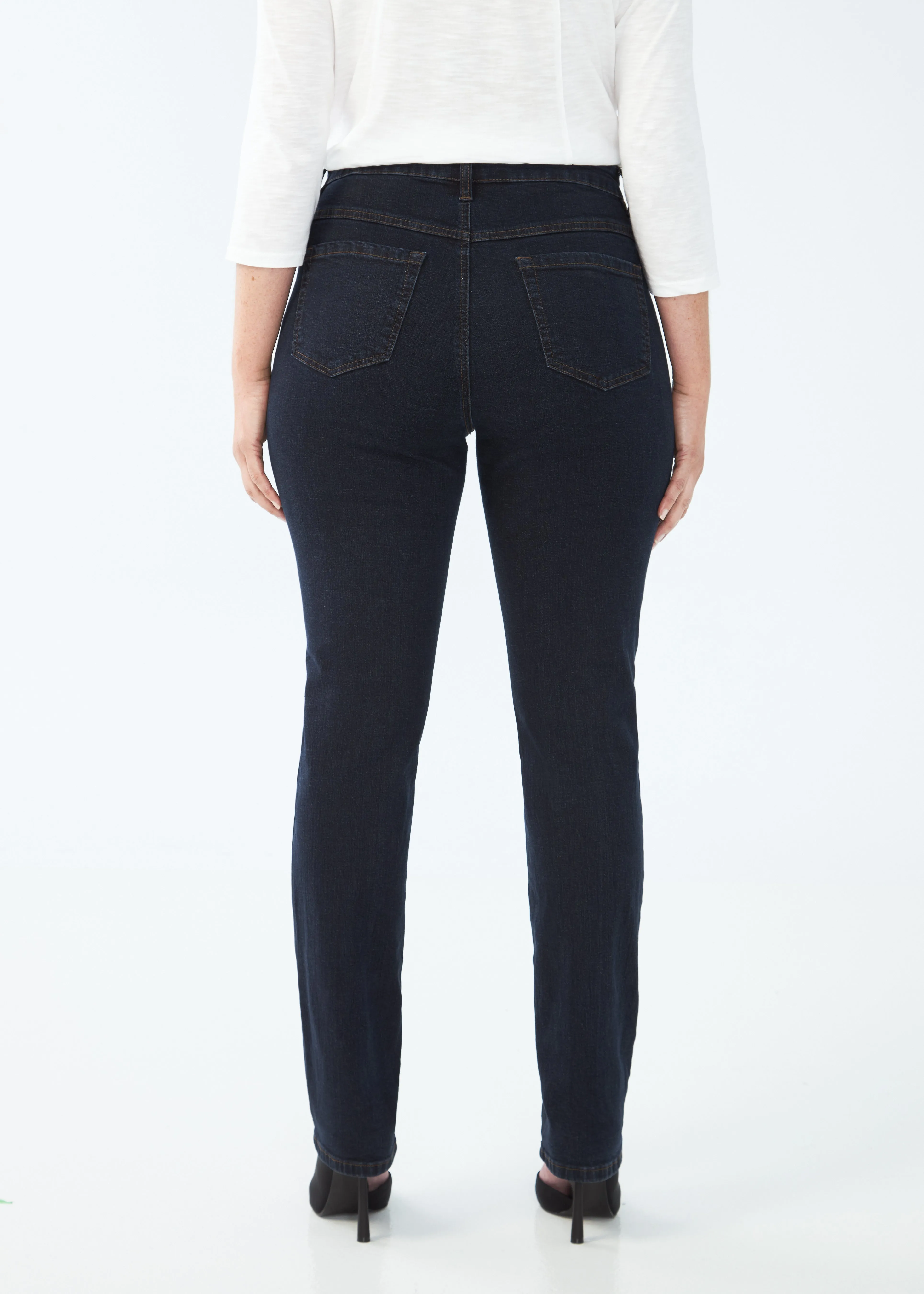 FDJ Suzanne Straight Leg in PETITE Midnight