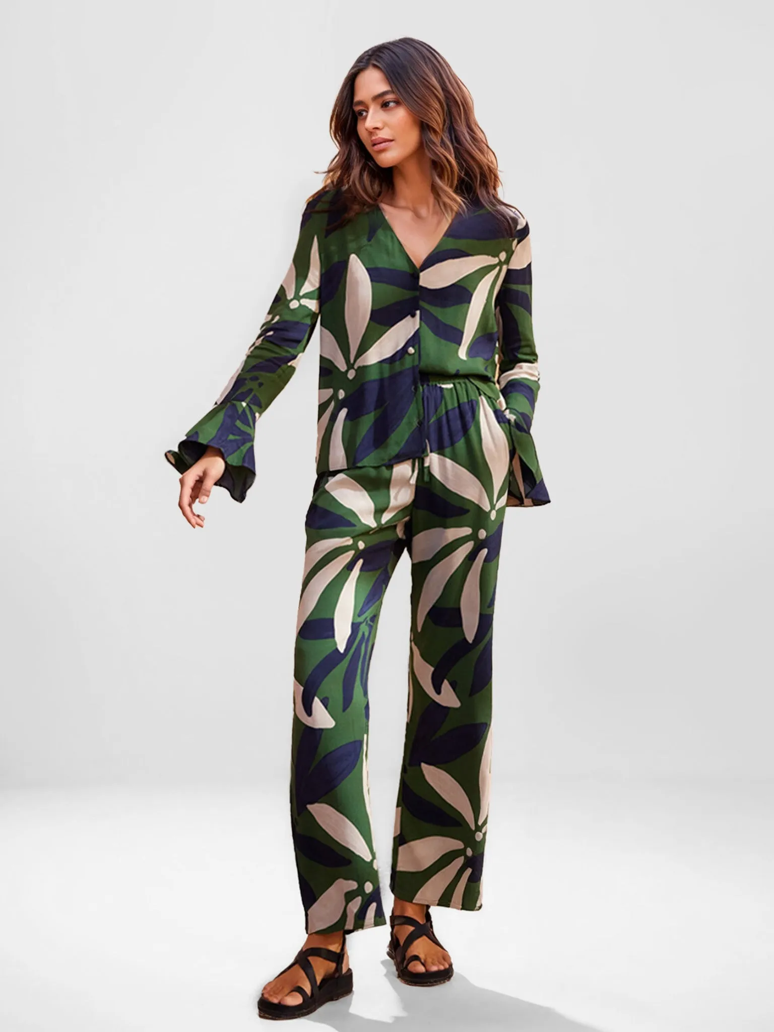 Floral Print Wide-Leg Pants