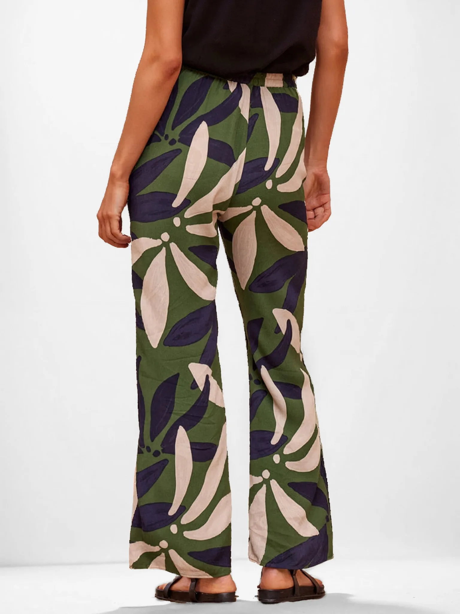 Floral Print Wide-Leg Pants