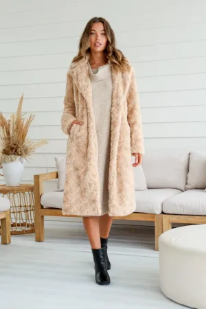 Fully Lined Marilyn Fur Coat Latte