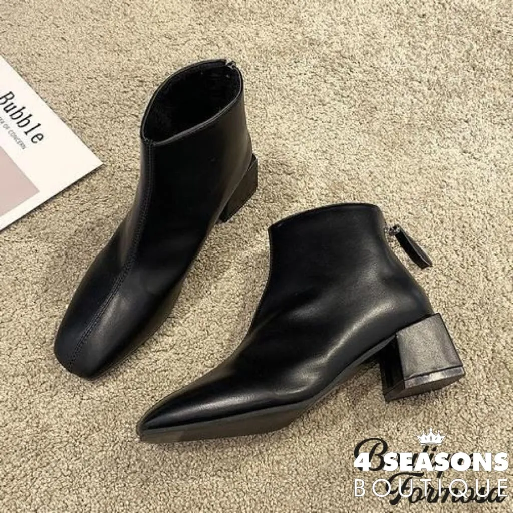 Jessica Boots