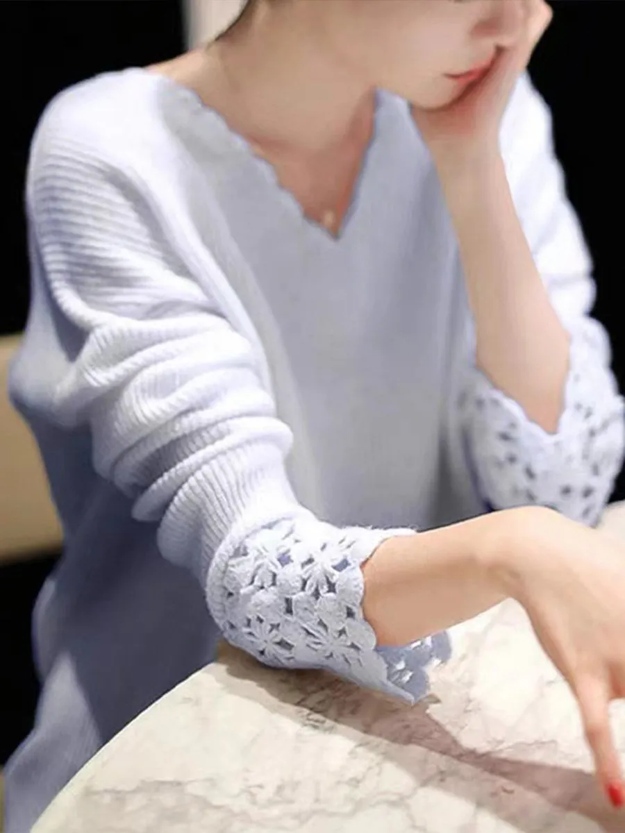 V-Neck Long-Sleeve Cashmere Sweater with Hollow Stitch Design